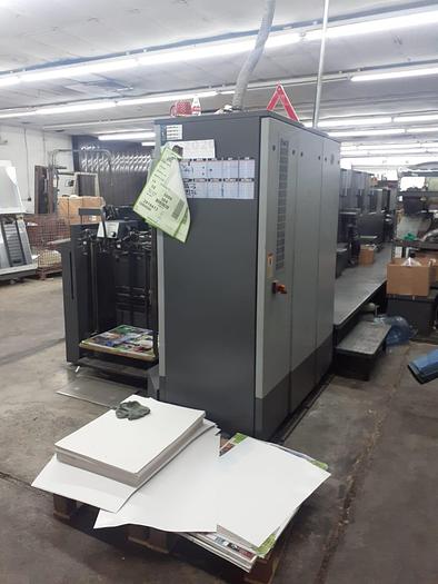 Used 2005 Heidelberg SM74-5+L UV Press