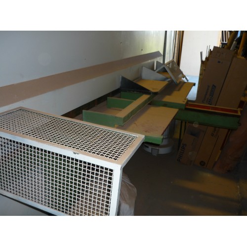 Used 1981 Casati 3200 10 Ft Veneer Guillotine