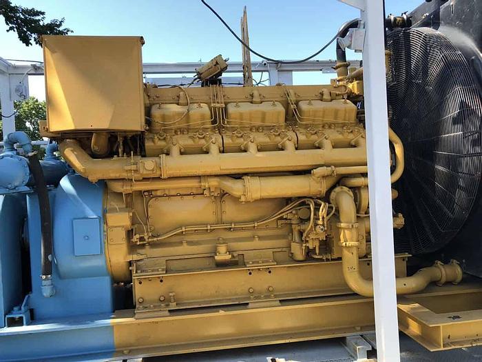 Used PZ-9 Gardner Denver 1000 HP Mud Pump powered by D-398B CAT Power Unit
