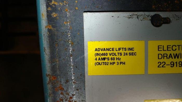 Used Advance Lifts Lift Table