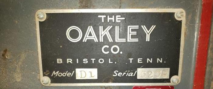 Used OAKLEY D-1 LEVER-STROKE SANDER