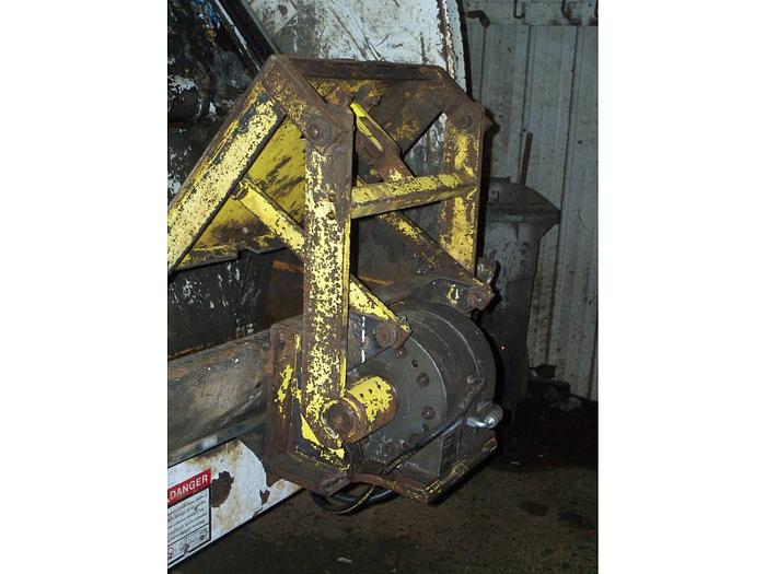 Used 1999 Refuse Cartippers- Stock #: 1045