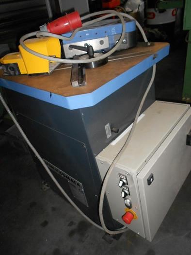 Gebruikt UITHOEKER COMACA SH 200/4