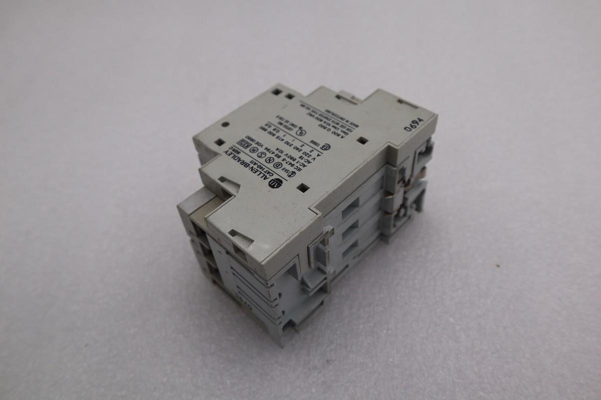 Used NEW OPEN BOX Allen Bradley 140-A11 Auxilary Contactor AB STOCK K-3013
