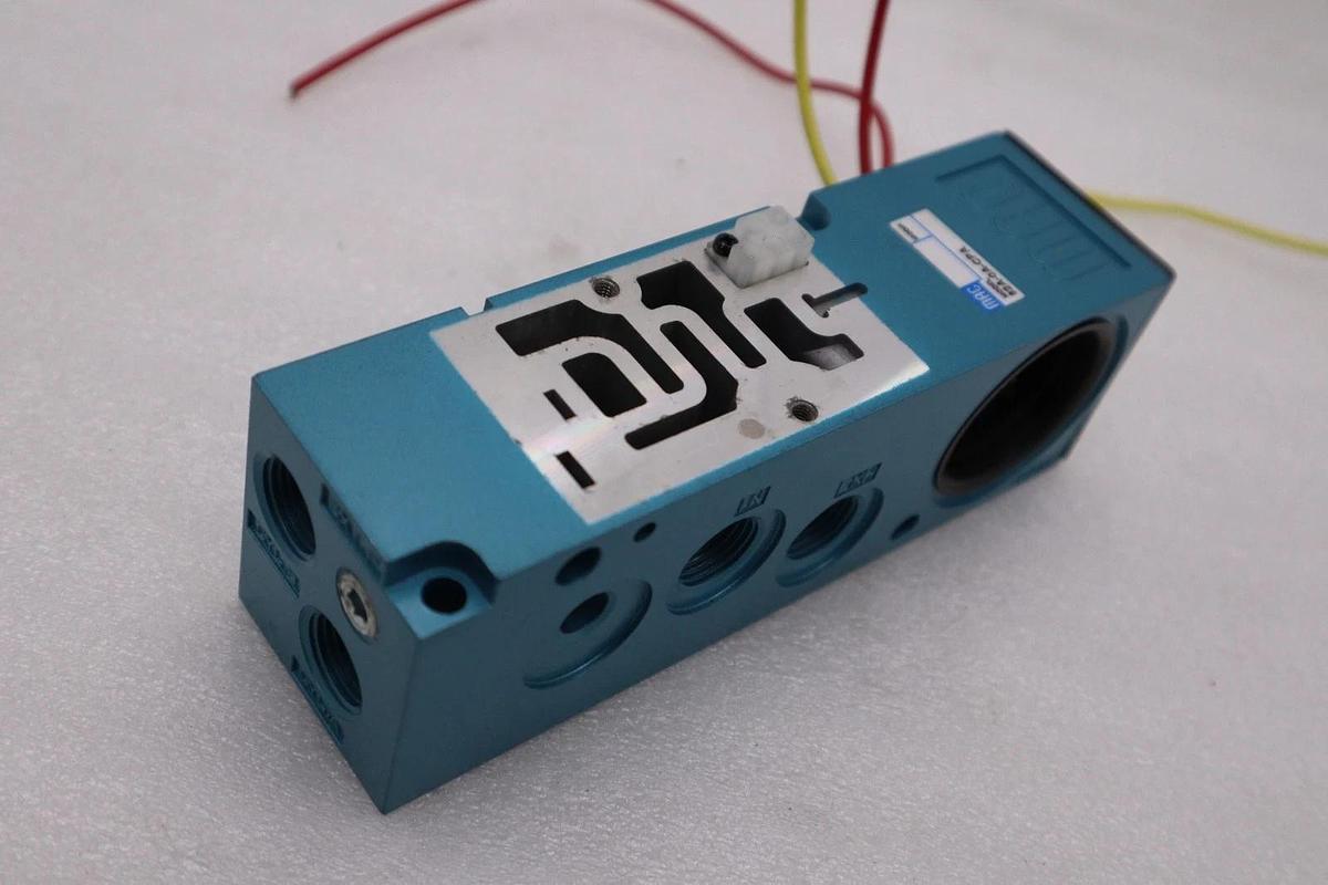 NEW MAC 82A-0A-CPA-00-0006 Solenoid Valve Base STOCK H1463
