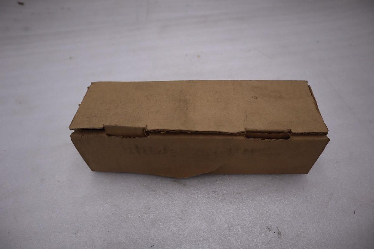 Wilkerson F18-04-SL00 Air Filter 6D784 - NEW - STOCK GF667A