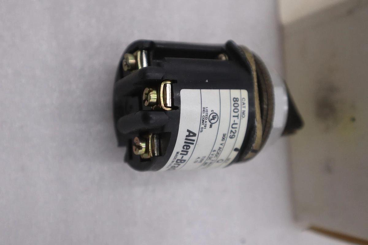 New OPEN BOX AB Allen Bradley 800T-U29 Potentiometer 10k OHMS STK GF331A