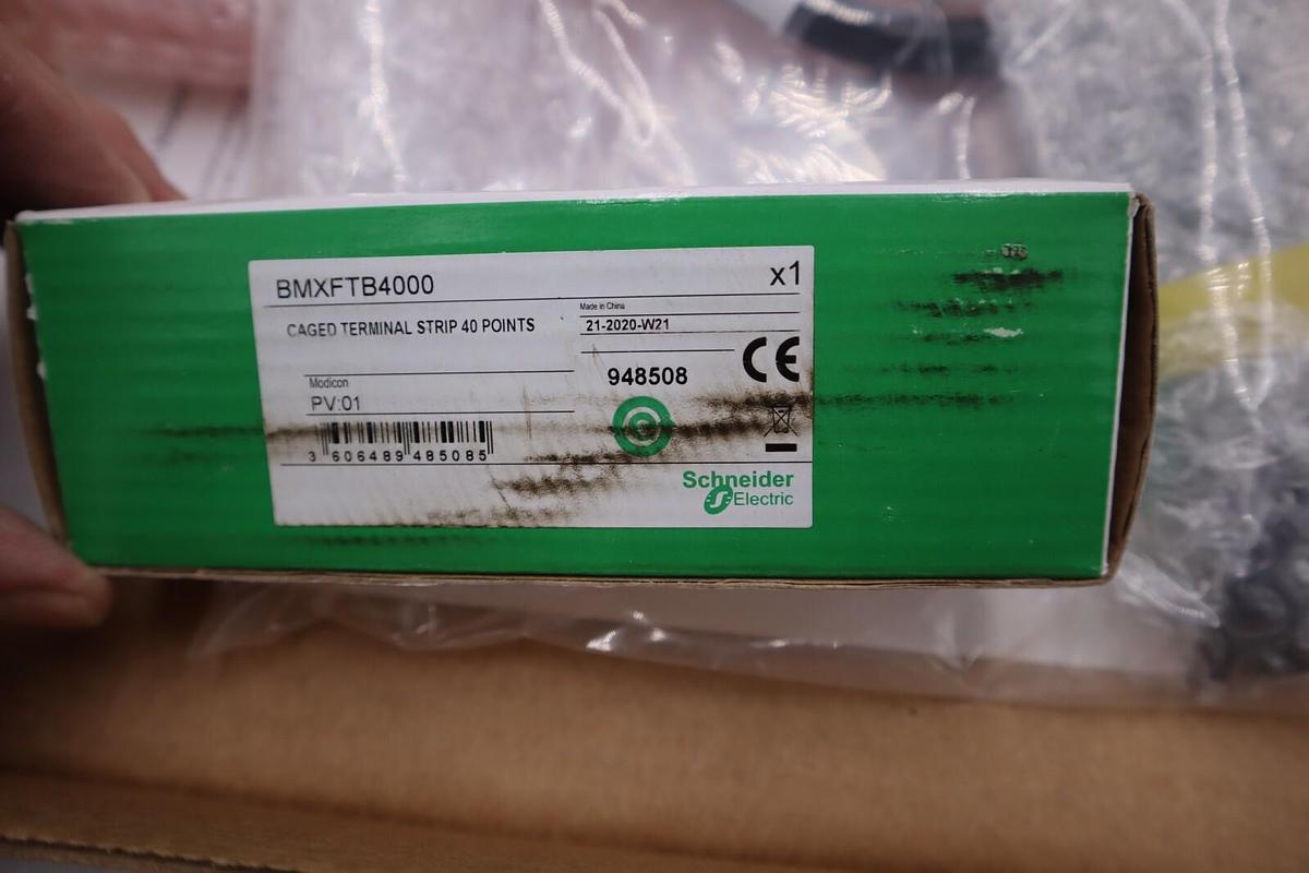 Schneider Electric 990ADB80X334 PLC Modernization KIT NEW IN BOX STOCK G31