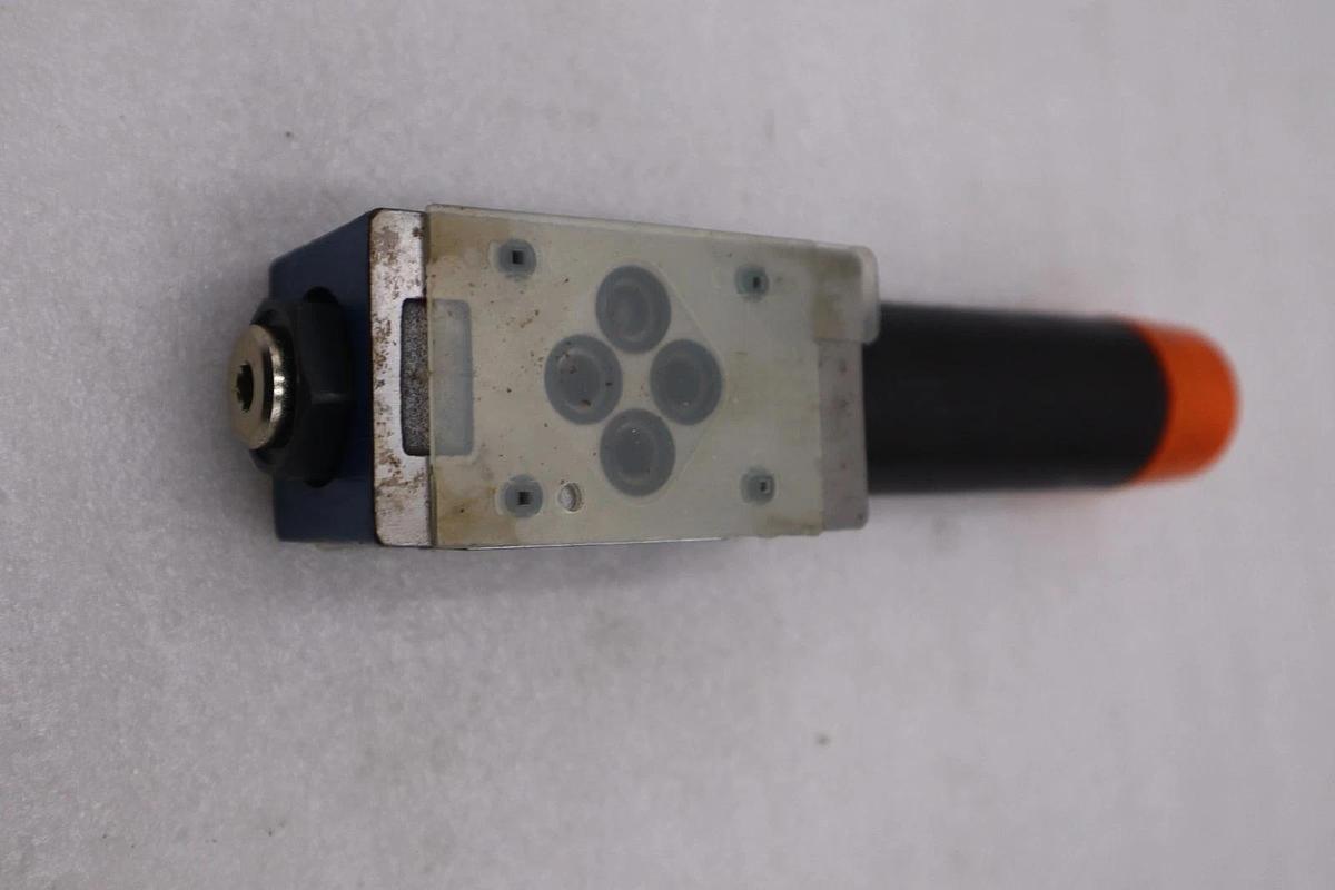 Rexroth R900404754 Pressure Reducing Valve - STOCK GF582A