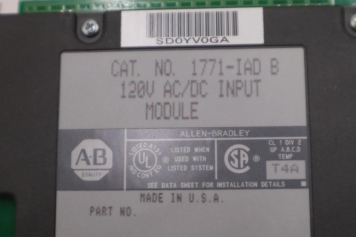 NEW OPEN BOX AB ALLEN BRADLEY 1771 IAD 17 POINT Input Module 1771-IAD STK GF1399