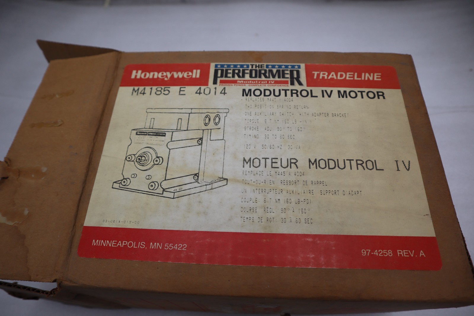 Honeywell M4185E4014 Damper Actuator Modutrol IV NEW IN BOX STOCK GF-142