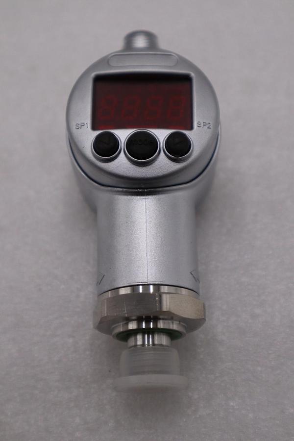 Used NEW SKF 176-190-001-V1 ELECTRONIC PRESSURE SWITCH STOCK H913A