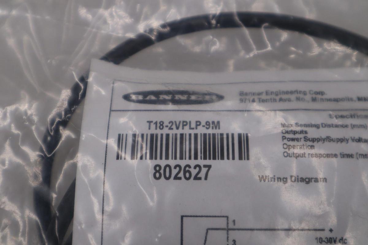 NEW BANNER T18-2VPLP-9M/ T182VPLP9M PHOTOELECTRIC SENSOR POLARIZED STOCK H1111