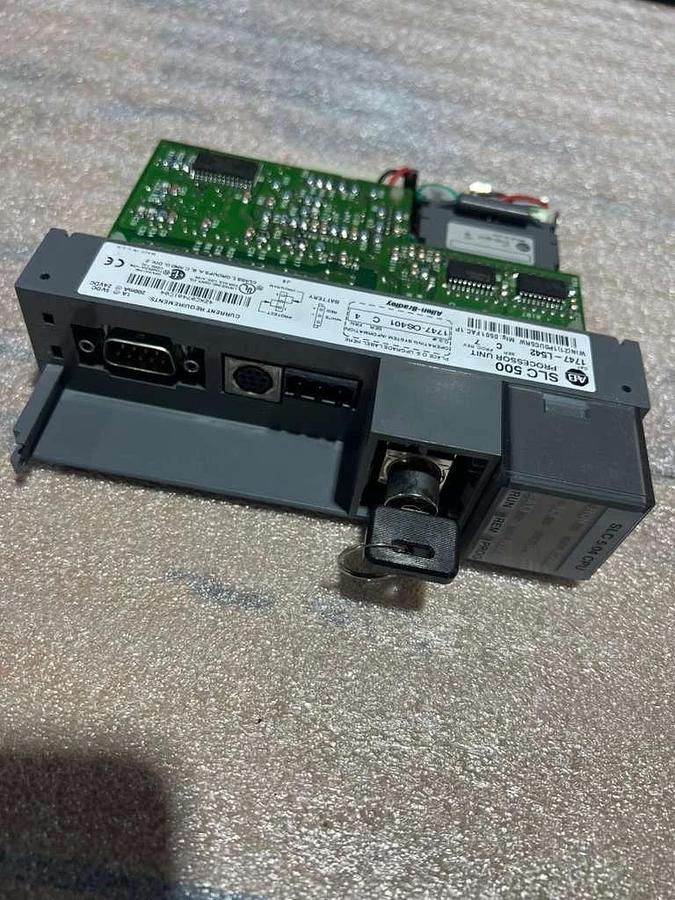 NEW OPEN BOX AB Allen-Bradley 1747-L542 SER C SLC500 Processor Unit STK L811CC