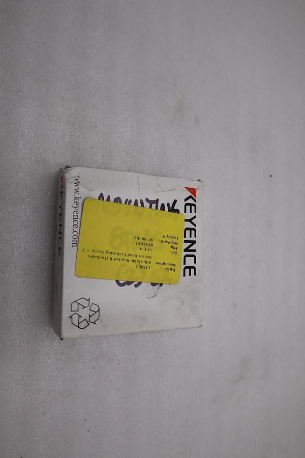 Used NEW OPEN BOX Keyence OP-88502 Adjustable Bracket STK K2097CC