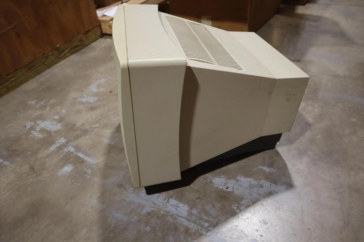 Refurbished Intecolor E01910-20E/626273 Rackmount Computer STOCK GS24