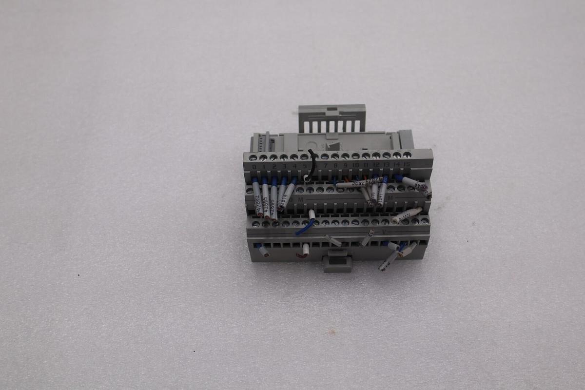 Used Allen-Bradley 1794-TB3 SER A Flex Terminal Base Module #761