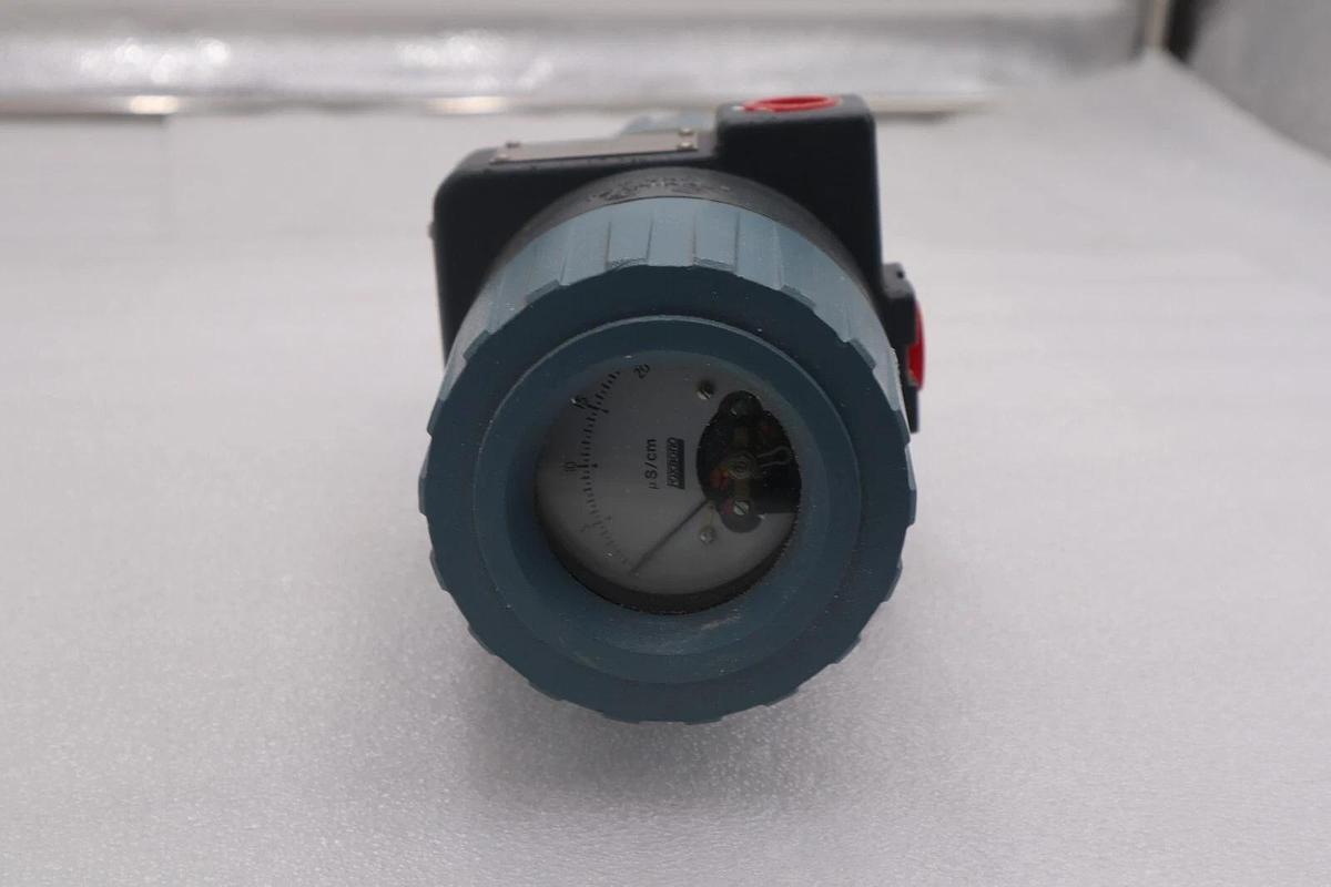 Used NEW Foxboro 870CC-07-N Electronic Transmitter STOCK 2195