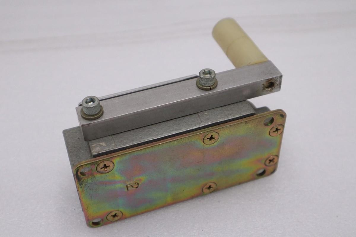 Used SQUARE D/TELEMECANIQUE  L2153 LIMIT SWITCH-NEW OPEN BOX STK L199CC