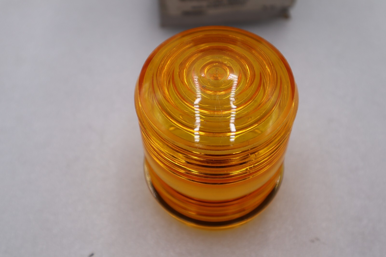 HYSTER 1526082 LENS AMBER STOCK #K-1532A