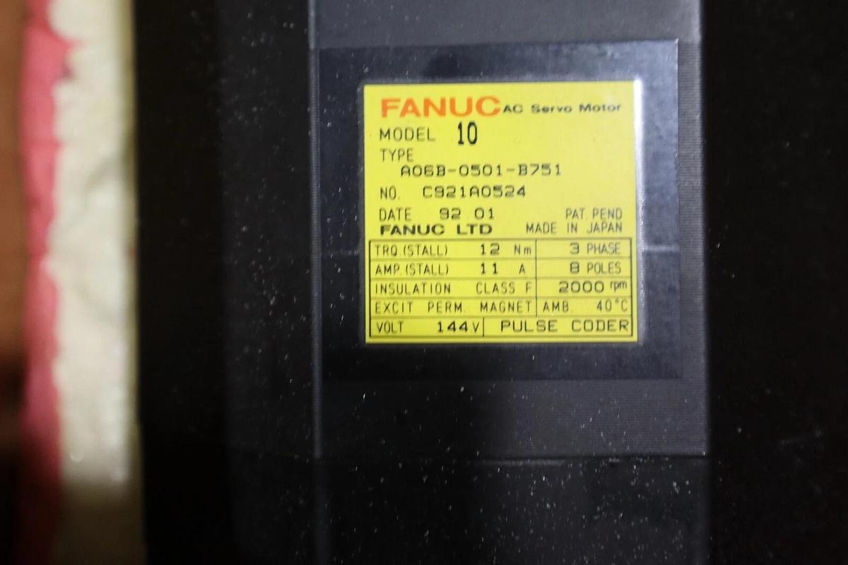 NEW FANUC MODEL 10 A06B-0501-B751 AC SERVO MOTOR 2000 RPM STOCK S-238
