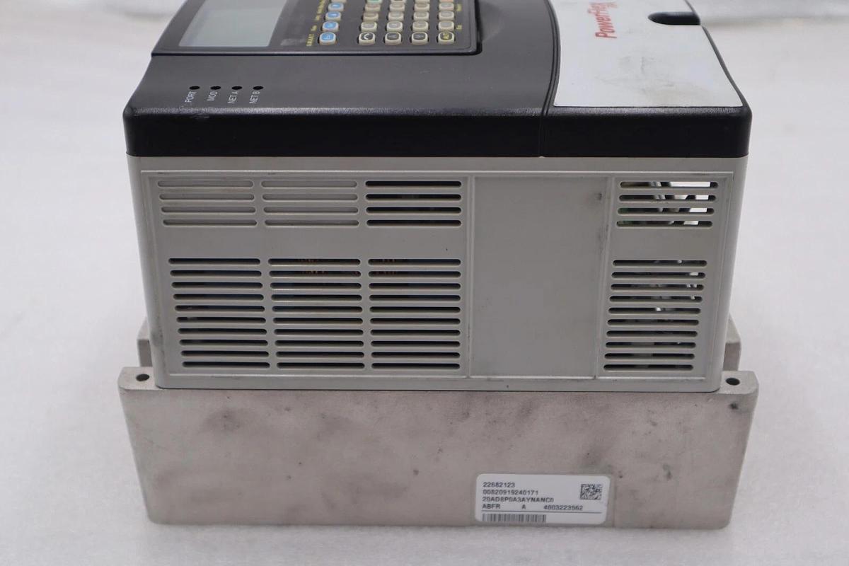 Used 20AD8P0A3AYNANC0 ALLEN BRADLEY POWERFLEX 70 5HP AC DRIVE 480 VOLT STOCK 3297