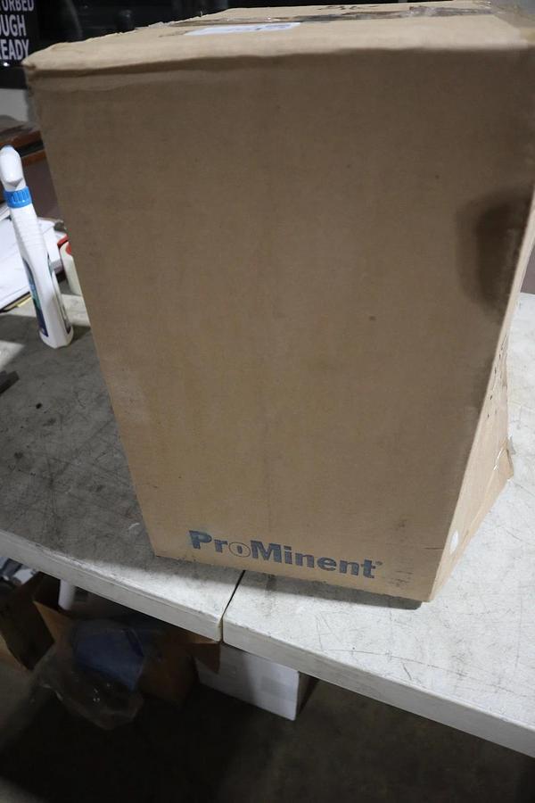 Used NEW PROMINENT 1095564 SlimFlex 5 Single Boiler Blowdown w/chem feed timers