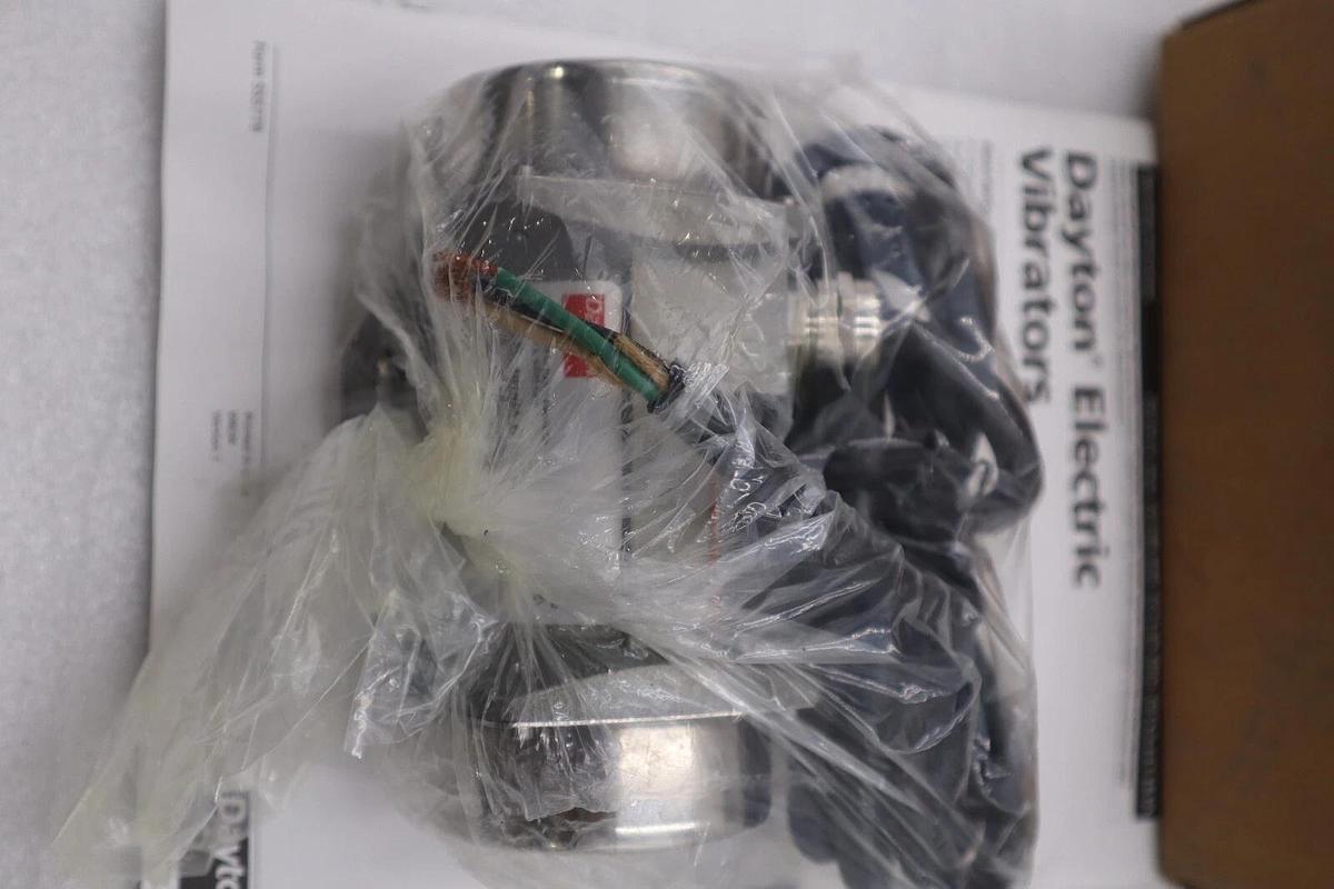 Used NEW DAYTON 1DYN5A Electric Motor Vibrator 115 VAC 3600 RPM Single Phase  #H190