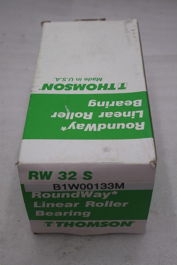 Used THOMSON RW 32 S ROUNDWAY LINEAR ROLLER BARING STOCK #1517A