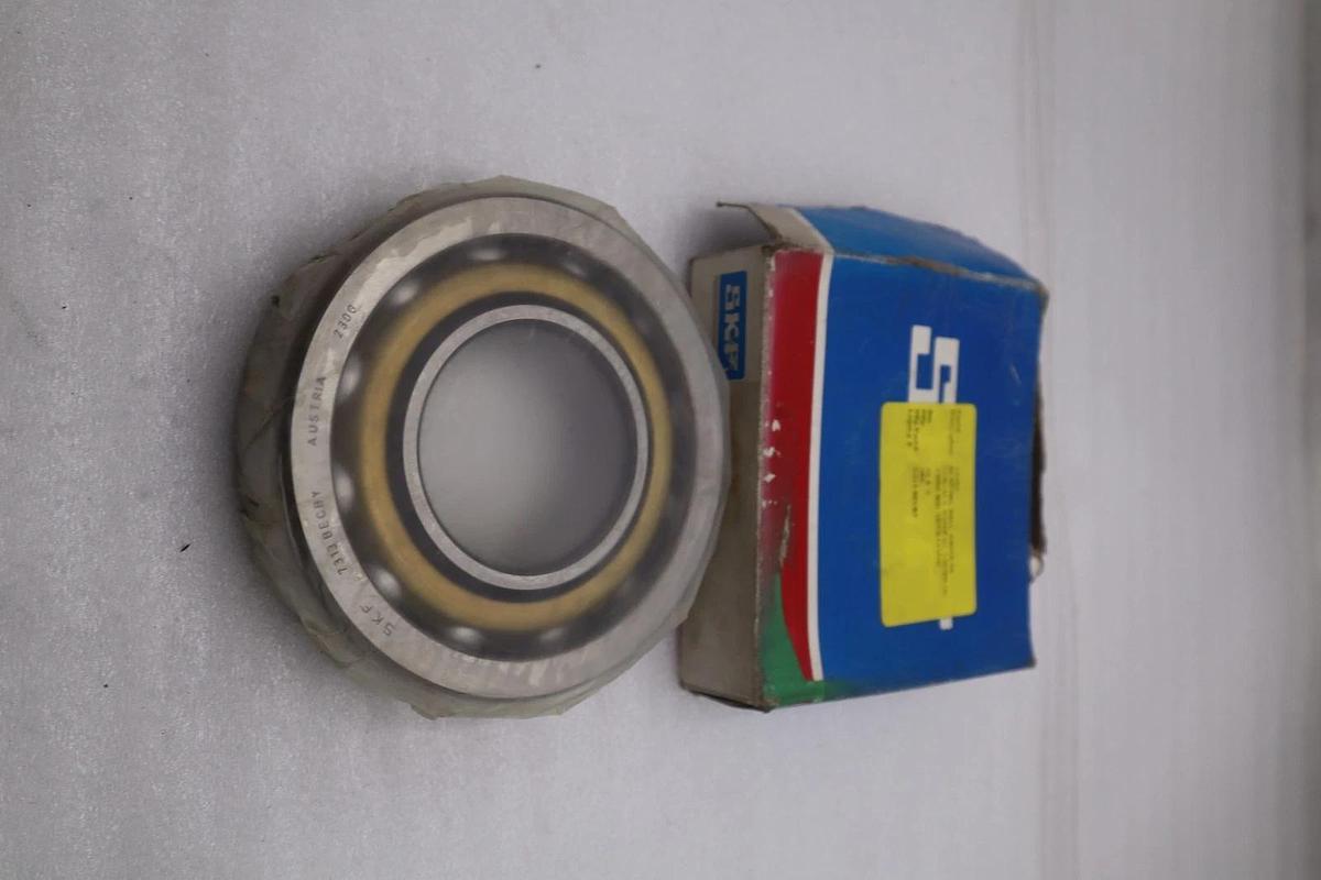 Used NEW OPEN BOX SKF 7313-BECBY ANGULAR CONTACT BEARING STK L221CC