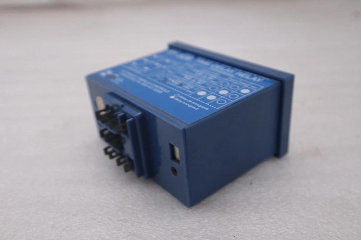 ATC 328 TIME DELAY RELAY 328D200F10XX STOCK #GF-716A