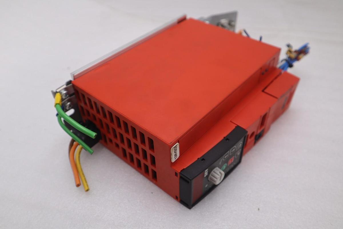 Used SEW Eurodrive MC07B0015-5A3-4-S0 MOVITRAC B STOCK H-789C