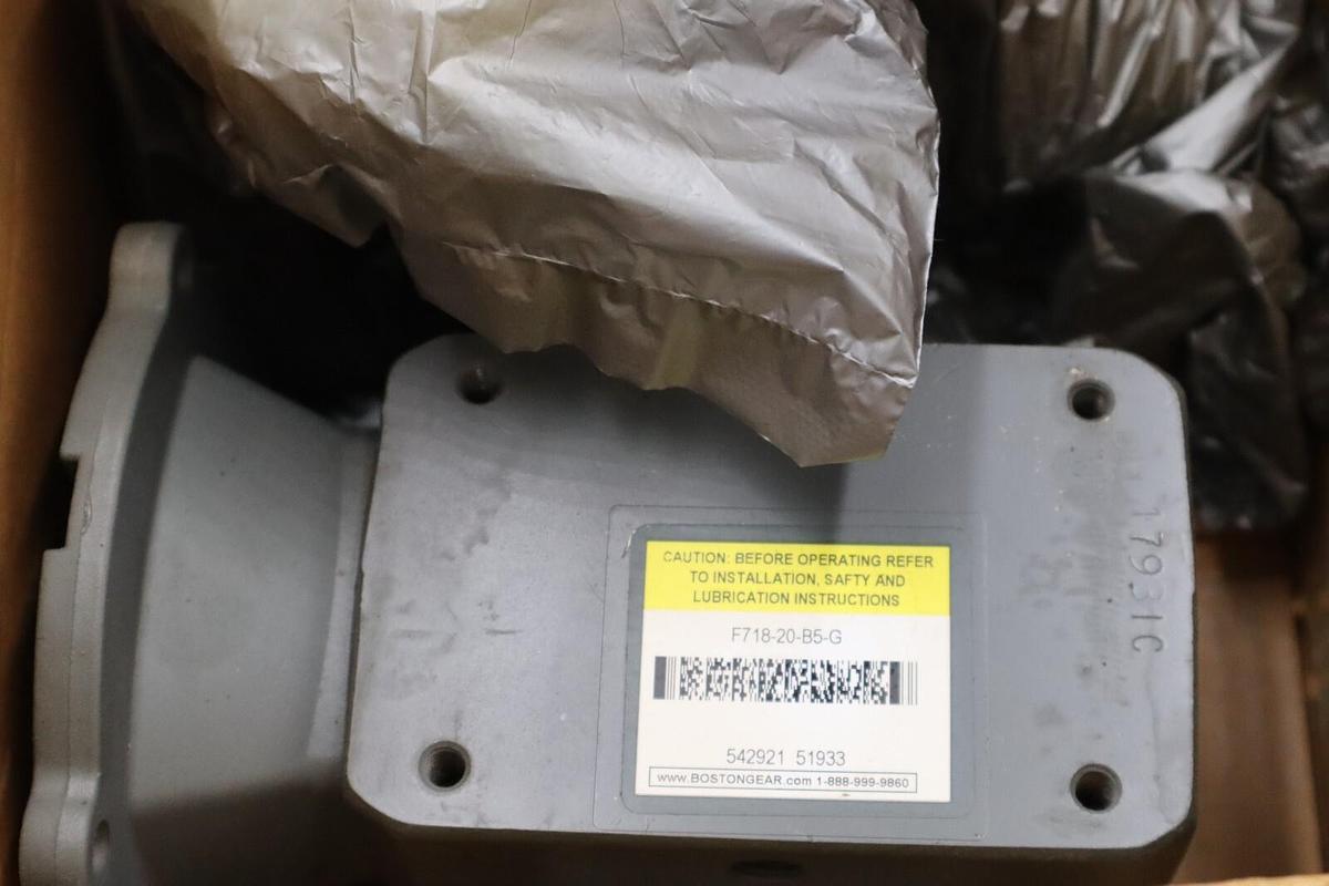 Used NEW ALTRA INDUSTRIAL MOTION F718-20-B5-G SPEED REDUCER STOCK 3029A