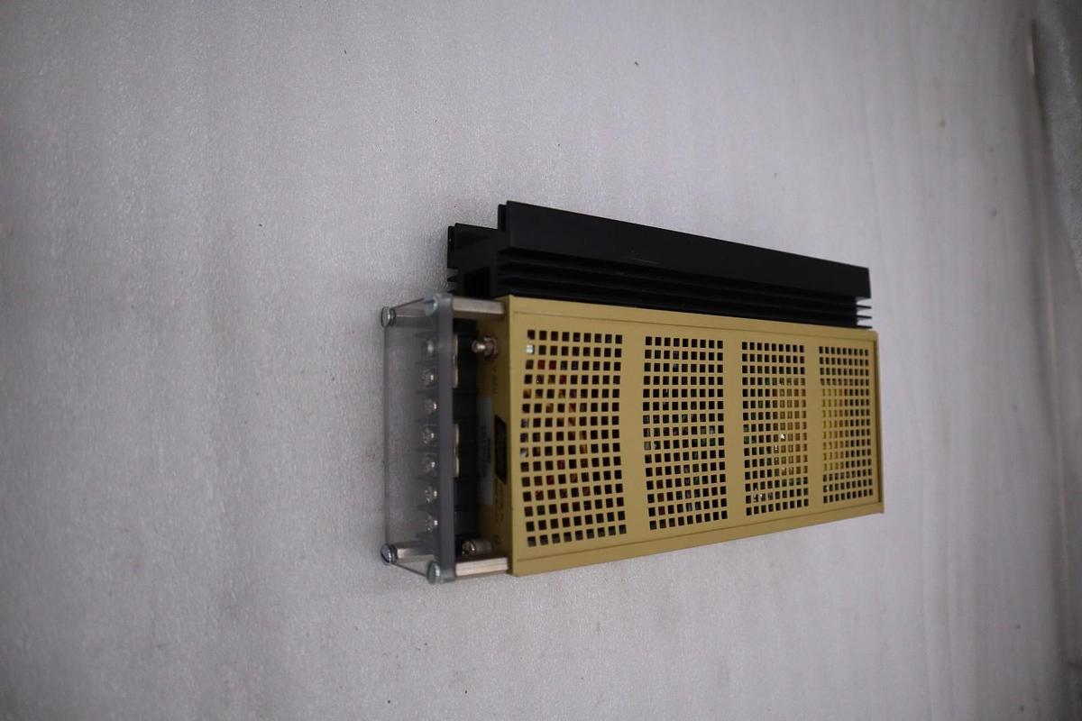 Used ACOPIAN LD12-100 LINEAR REGULATED POWER SUPPLIES STOCK H1309