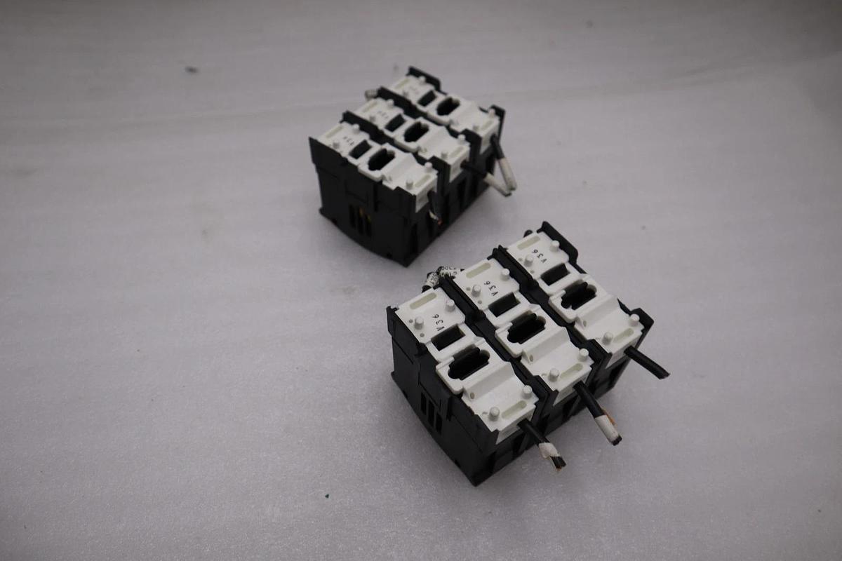 Used LOT OF SIX - BUSS JTN60030 Fuse Holder 0-30A 600VAC STOCK H1733