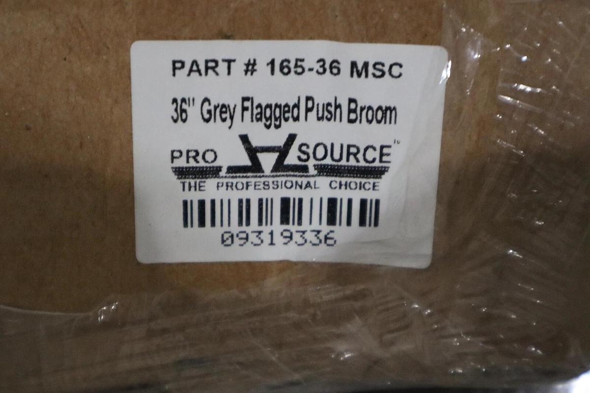 Used NEW PRO SOURCE 165-36 MSC 36" Fine Sweep Flagged Push Broom Head STOCK H320