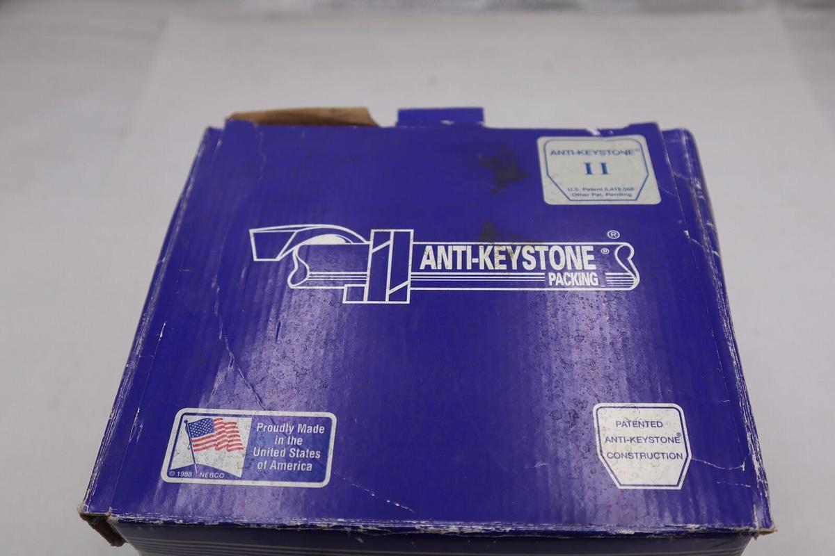 Used NEW ENGLAND BRAIDING 7800 9/16" 5.20 lbs ANTI KEYSTONE PACKING STOCK #3229