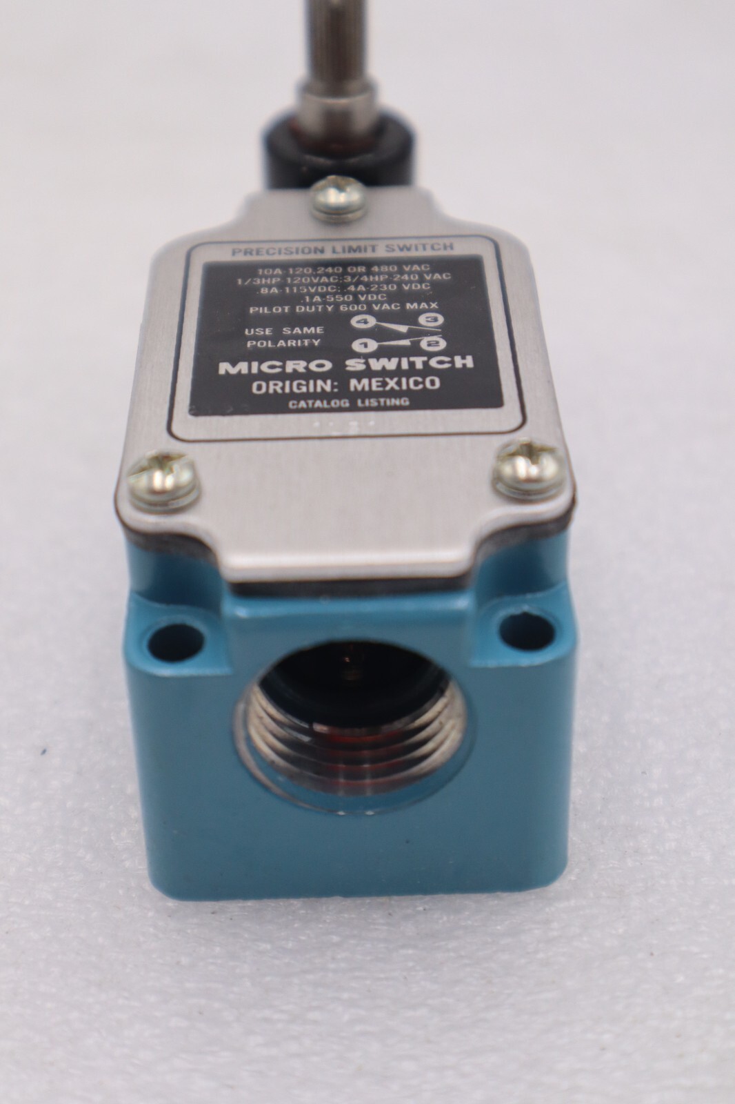 Used HONEYWELL LSZB1D SWITCH LIMIT ROLLER LEVER STOCK #K-2267