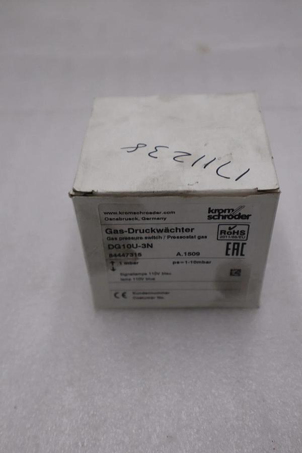 Used NEW KROM SCHRODER DG10U-3N 84447315 GAS PRESSURE SWITCH STOCK H845