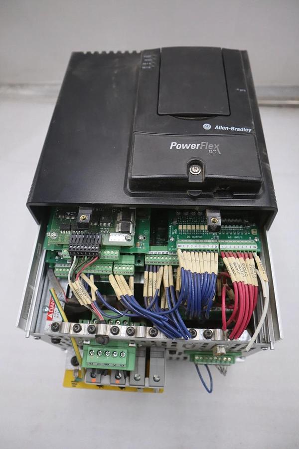 Used ALLEN-BRADLEY 23PMF4 POWERFLEX DC STANDALONE REGULATOR - STOCK SGF81
