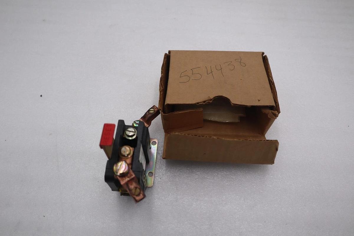 NEW OPEN BOX Square D 9065AT0-1L Thermal Overload Relay, 600V, 50A STK G990A