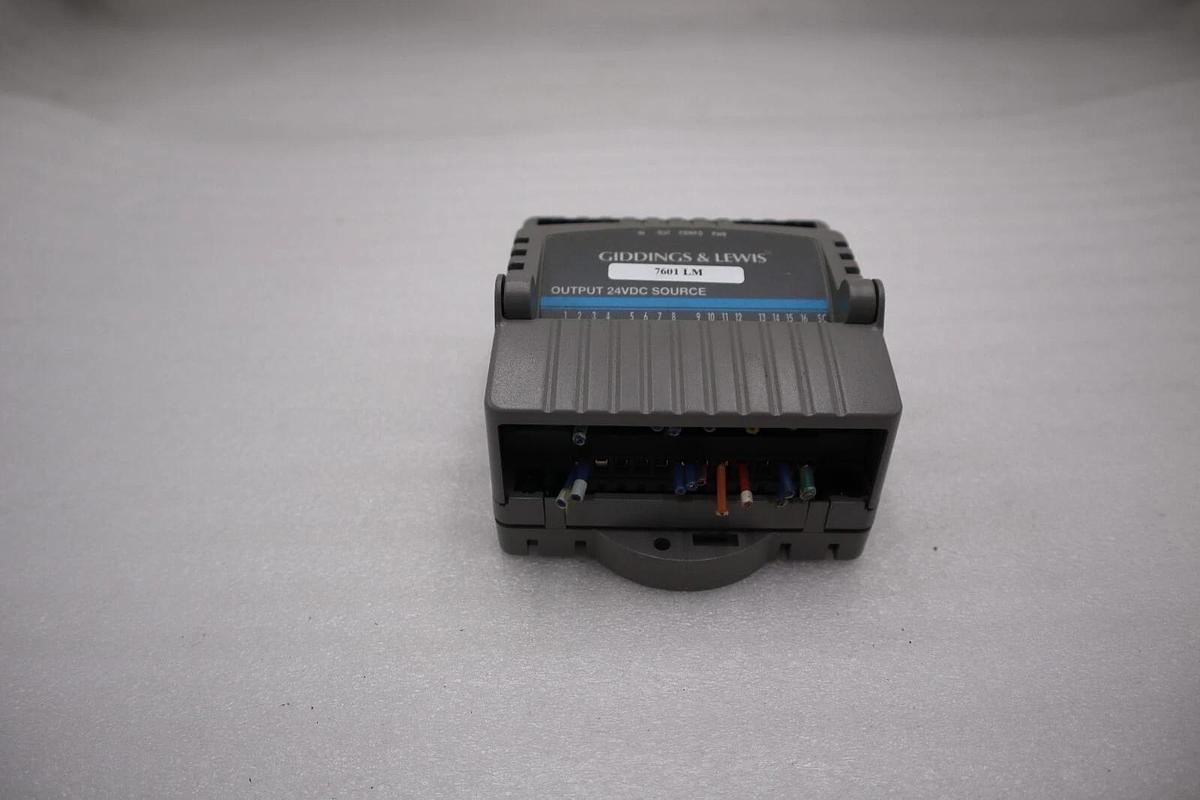 Used GIDDINGS & LEWIS DANAHER MOTION M.1017.3095 R3 / M10173095 R3 MODULE #5198A