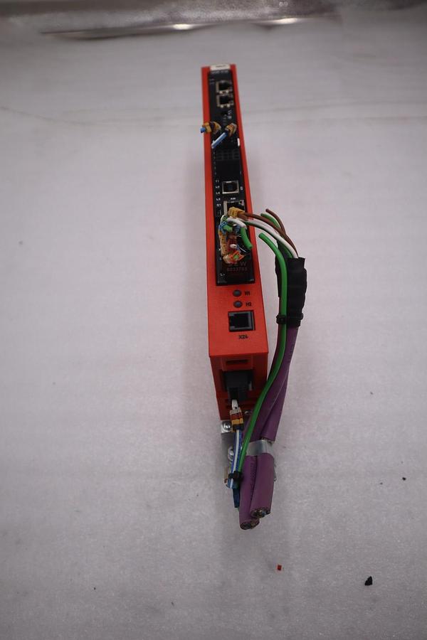 Used SEW Eurodrive DHR41B/OMH41B-T2/UOH21B MOVI-PLC STOCK H-786C