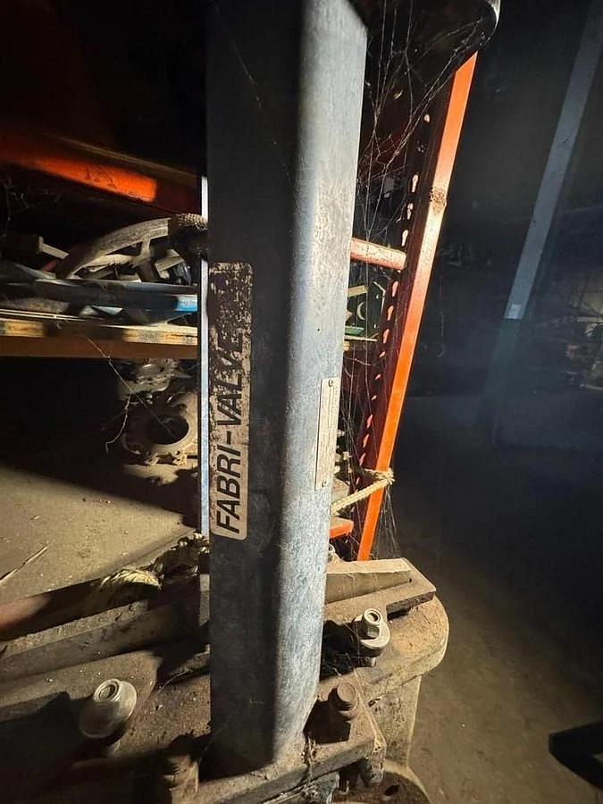 Used 20" FABRI-VALVE MANUAL KNIFE GATE VALVE