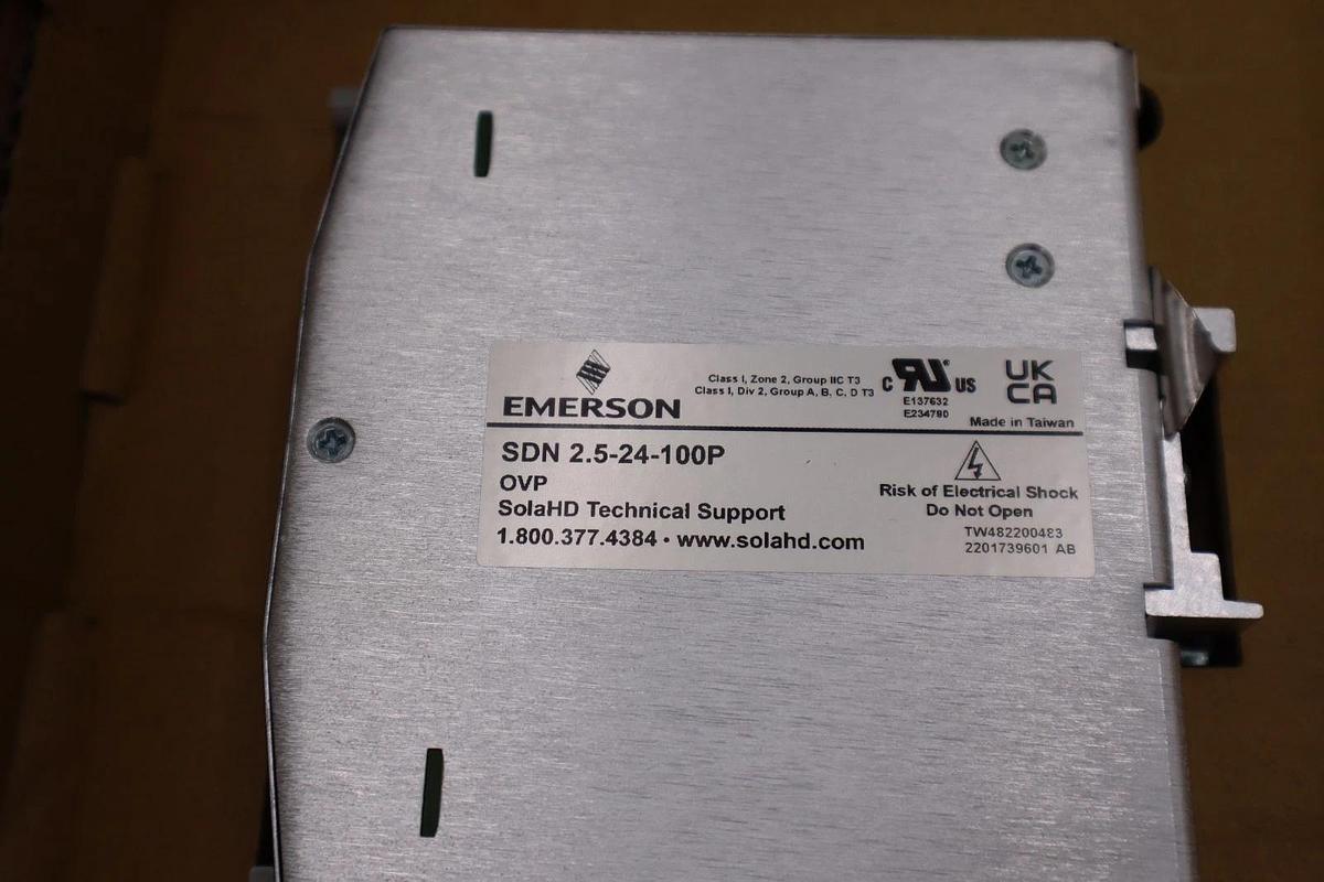 Used EGS SDN 205-24-100P Power Supply Sola/HEVI-DUTY - STOCK GF31