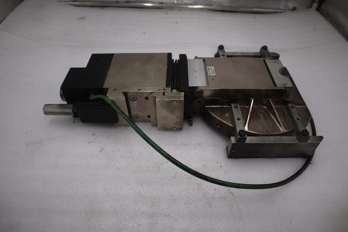 Used Tidland 528812-E CLASS III Slitter Knife Holder STOCK S-185-A