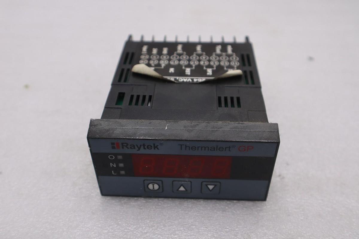Used FLUKE RAYTEK THERMALERT GP RAYGPC 2469926 TEMPERATURE CONTROL PANEL METER