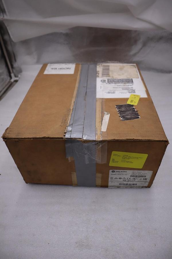 Used NEW OLD STOCK AB Allen Bradley 2711P-T10C22A9P /A PanelView Color Screen #3442CC