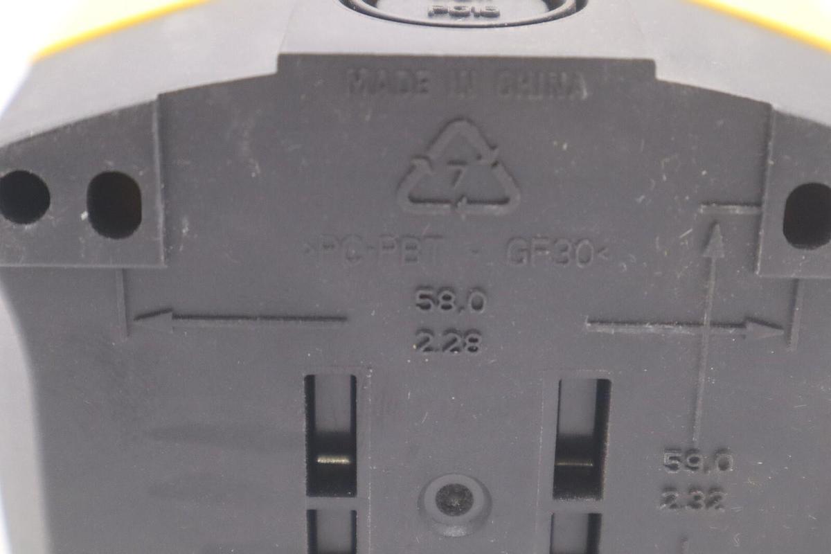 Allen-Bradley Push Button PC-PBT-GF30 STOCK K-3468