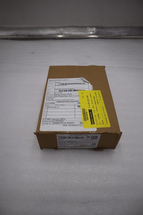 Used NEW YOKOGAWA FS40-V22-TP FLOW FITTING SUBASSEMBLY STAINLESS STEEL STOCK G428A